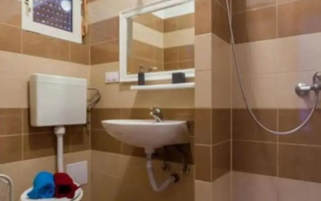 Lovely Double Bed Room With Balcony and Sea View
