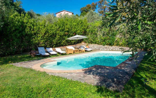 ALTIDO Great House with Garden, Pool & Mountains View