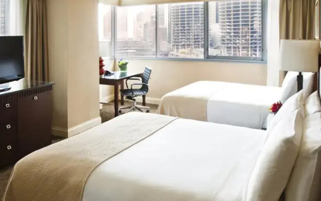 Club Wyndham Grand Chicago Riverfront