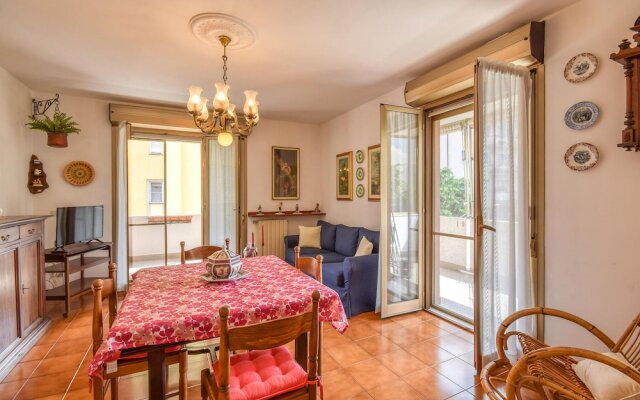Amazing Apartment in Albenga With Wifi and 2 Bedrooms
