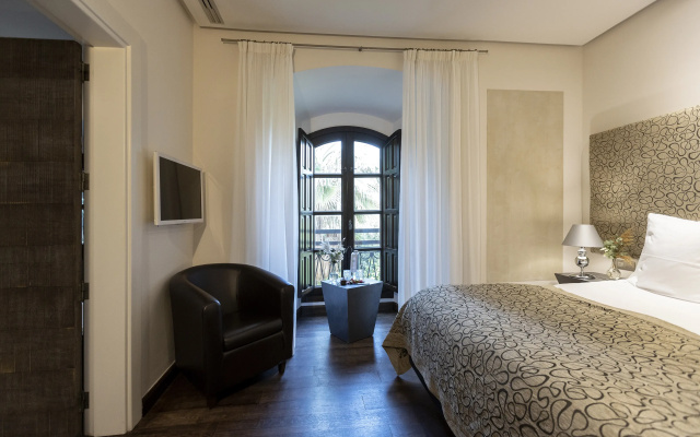 Hospes Palacio del Bailío, a Member of Design Hotels