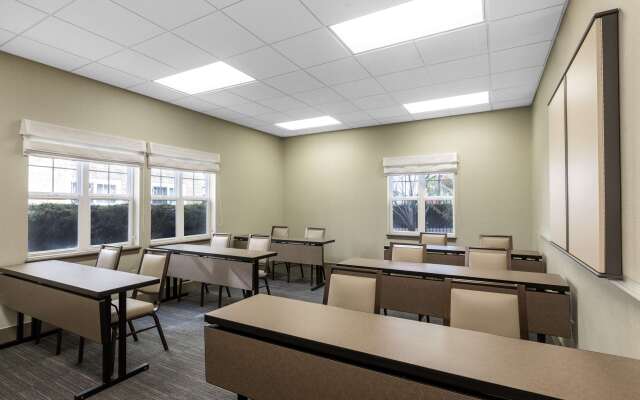 Homewood Suites by Hilton Newark-Fremont