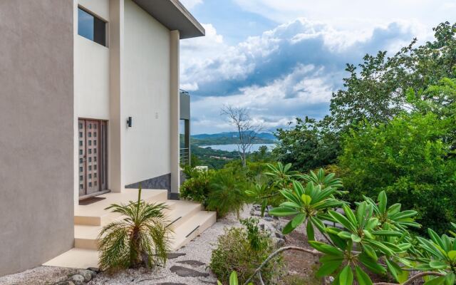 Big, Ultramodern Hillside Home With Private Pool and Endless Ocean Views