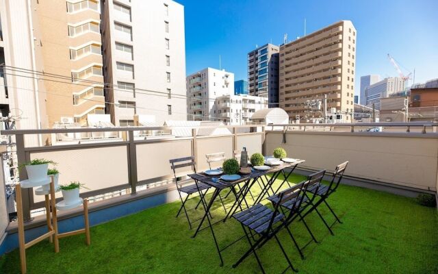 Station & White Osaka station 4BR luxury house