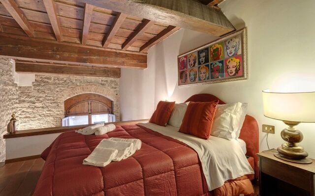 Ponte Vecchio Suite by Home Sharing
