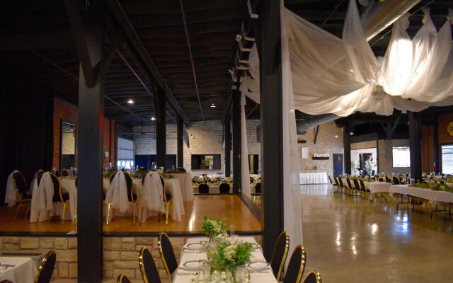 Depot Inn and Suites