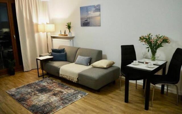 Sunny apartment in Wilanów close Town Hall, Palace
