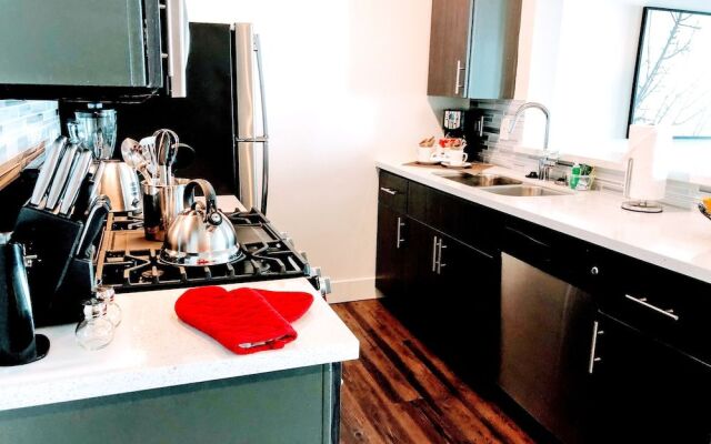 Gorgeous Vacation Rentals in Culver City