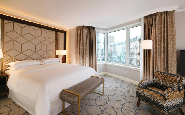 Sheraton Grand Warsaw - Image 5