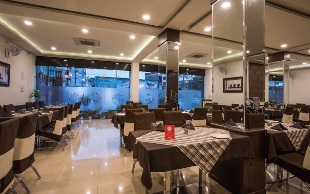 Townhouse 704 Hotel Divya Palace