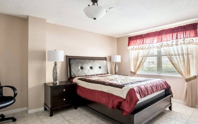 Le Frontenac 101 - Condo 2 People, Sunny Isles