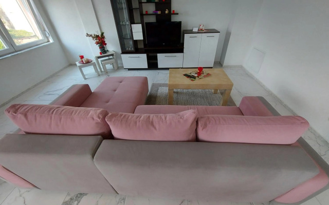 Xxl Apartament City Centar 1