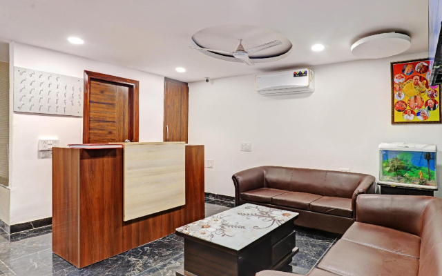 Oyo Townhouse 1126 Super 8
