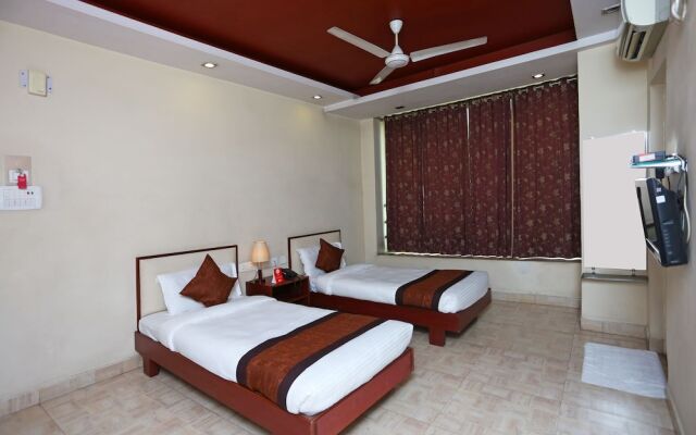 OYO 2737 Residency Square