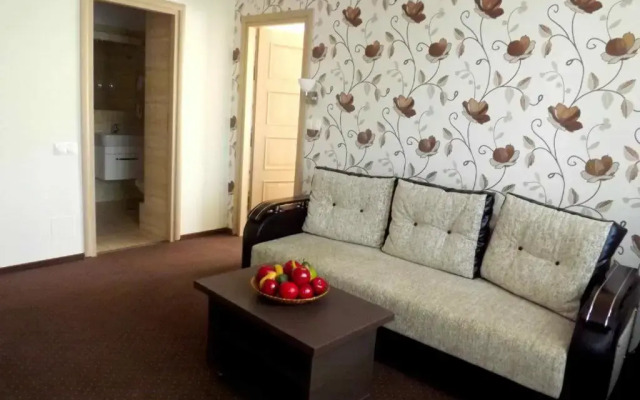 West Plaza Hotel