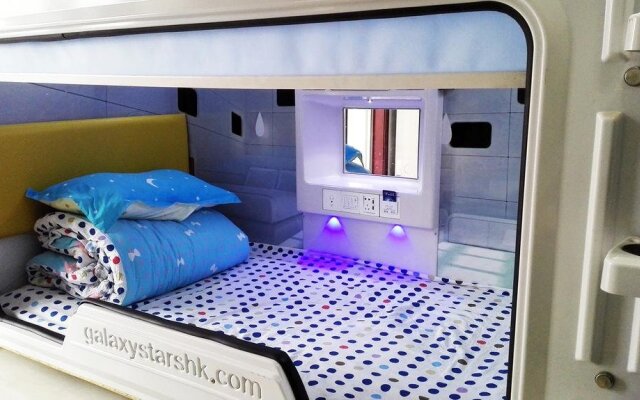 Zhengzhou Changlv Capsule Hotel