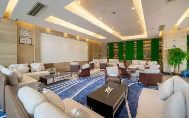 Wyndham Foshan Weijing Hotel (Sanshui Wanda Plaza)