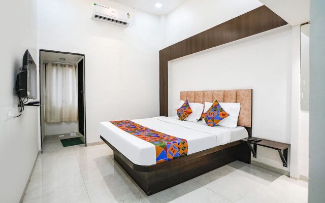 Fabhotel Saroj Inn