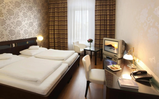 Hotel Trinity