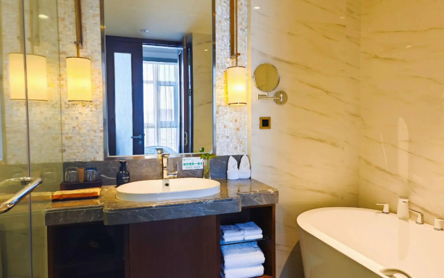 Jinhe Hotel