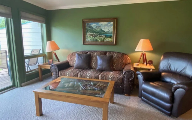 Rb636 Glacier View Getaway