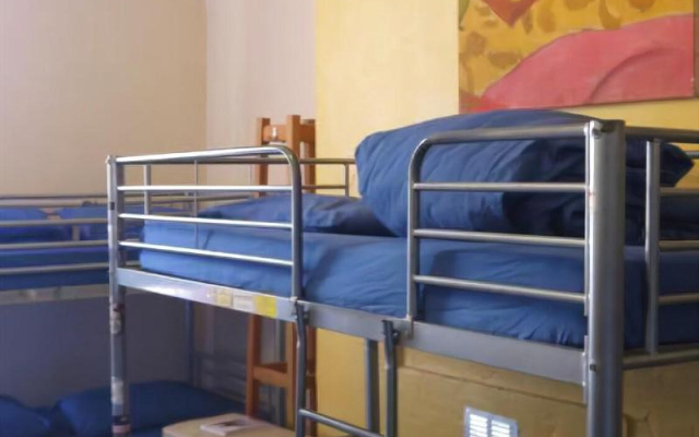 Embassie Backpackers Liverpool