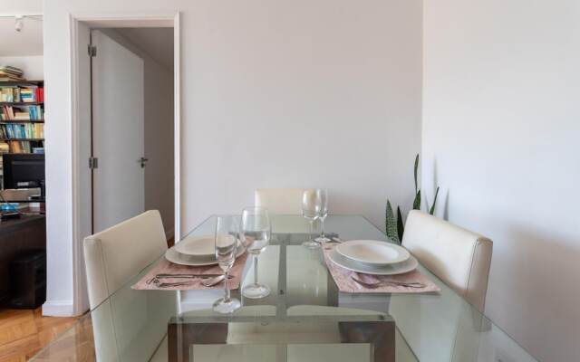 Comfort and Elegance in Ipanema Bt1206