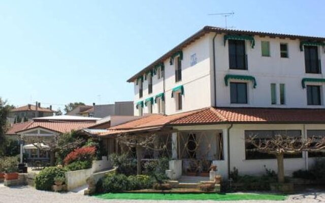 Albergo Ristorante Alla Lanterna