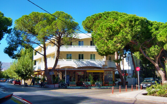 Fantasia Hotel Apartments