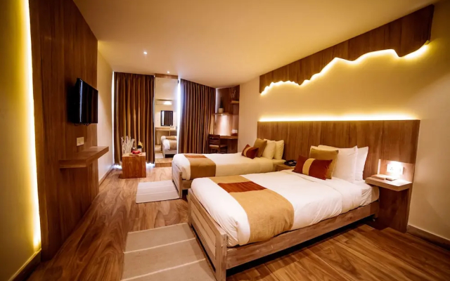 Aabas Pokhara by Barahi Hospitality