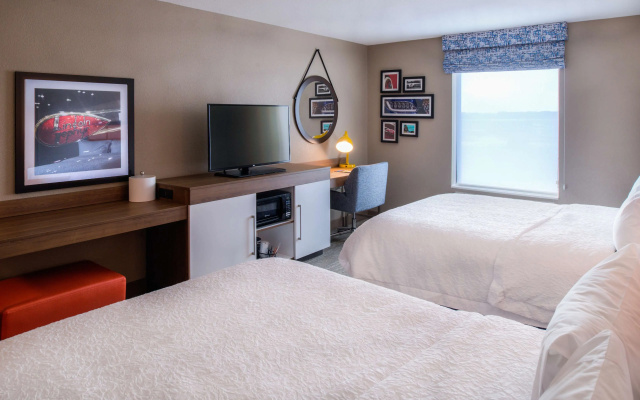 Hampton Inn & Suites Wixom