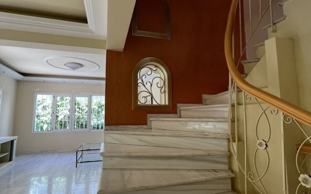 Panorama Villa With Pool and Garden