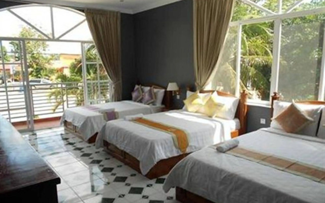 Nice Beach Hotel
