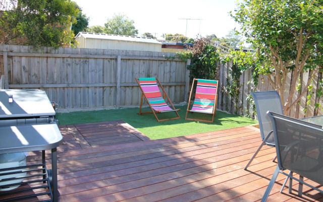 Stylish 2 Bedroom Unit