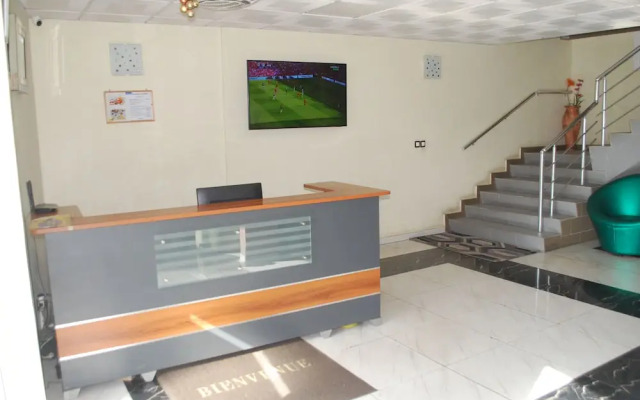 Benin City Center Hotel