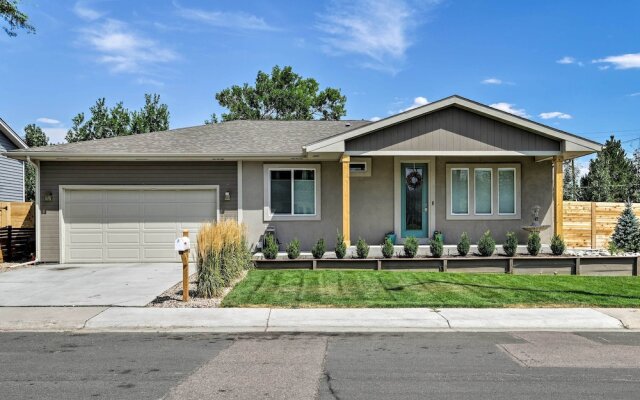 Modern Home W/patio - 7Mi to Downtown Denver!