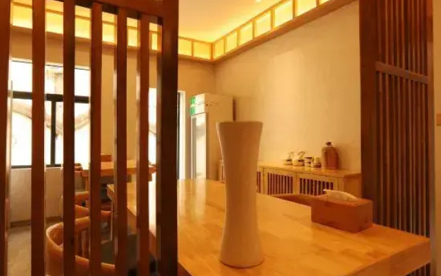 Jiuhua Mountain Remote Mountain Simple Home Stay