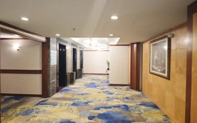 Gladden Hotel