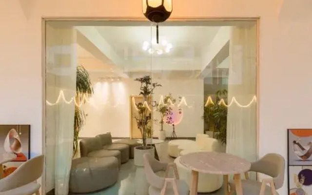 Yangshuo Yuting Lanshe Hotel (Ubud Town)