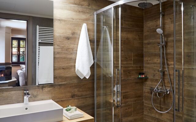 Mount Grace Suites & Spa