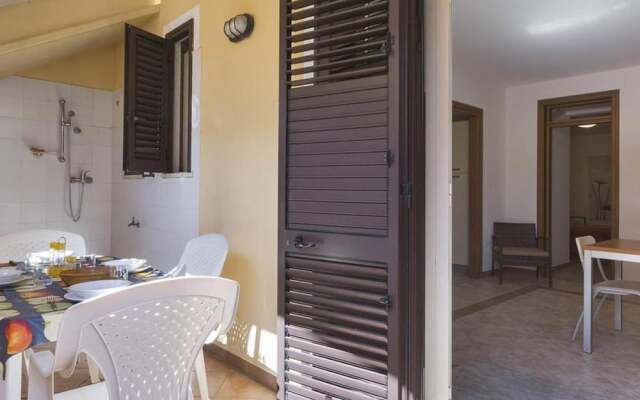 1070 Girasole Trilo 2 by Barbarhouse