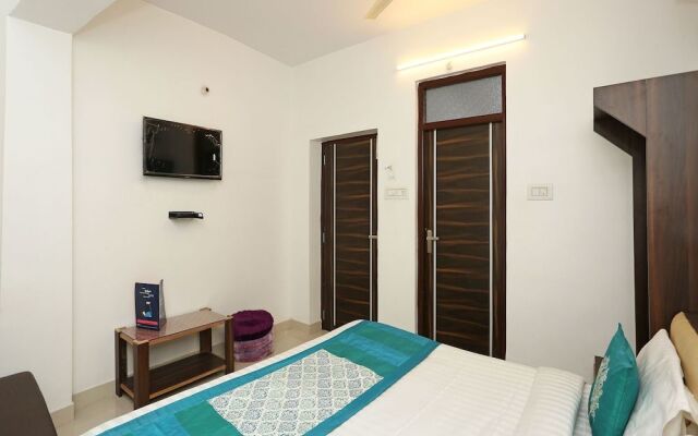 Oyo 9853 Hotel Haveli Inn