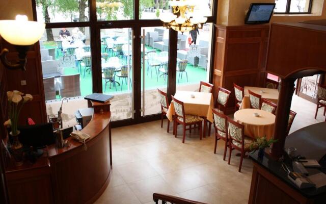 Garni Hotel Beograd
