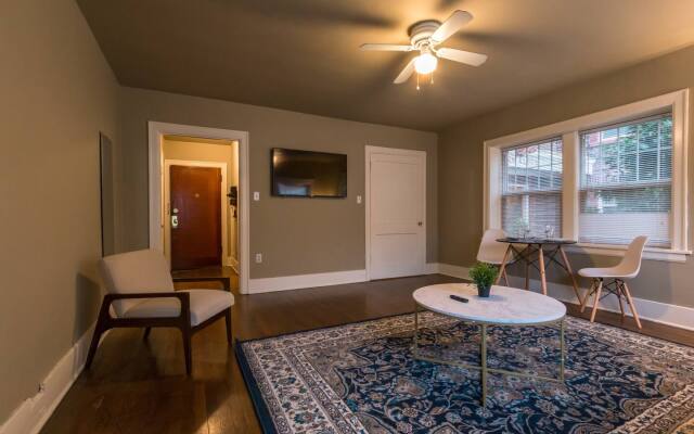 Historic Condo Downtown with great amenities!