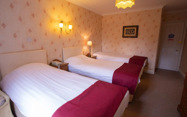 Fines Bayliwick Hotel