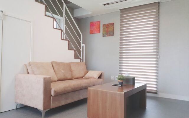 La Maison Verte (ramejong hauseu)