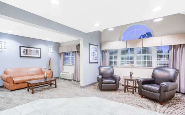 Microtel Inn & Suites by Wyndham Bath