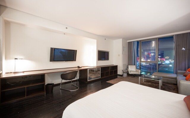 StripViewSuites at Palms Place