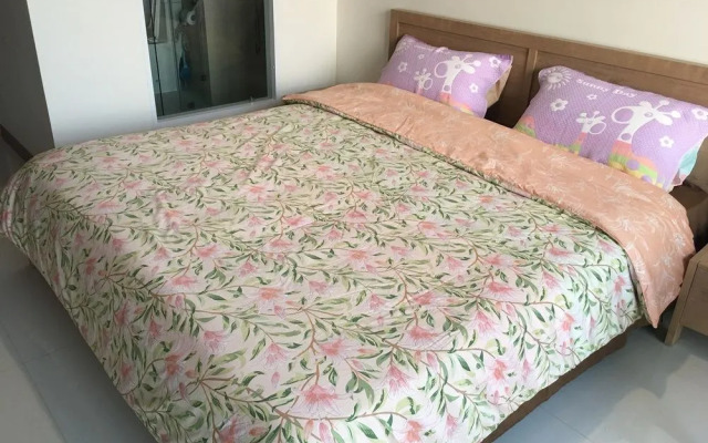 Frank's Condo at Riviera Wongamat