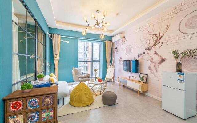 Zhengzhou Jinshui·CBD· Locals Apartment 00146910
